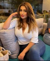 Sophia +971522688701