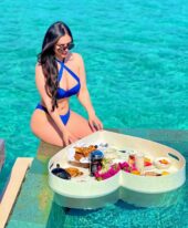 Shreya +971522688701