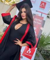 Farzanaa +971547465912