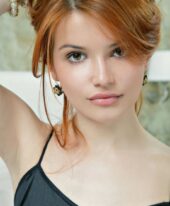 Emily +971581676300